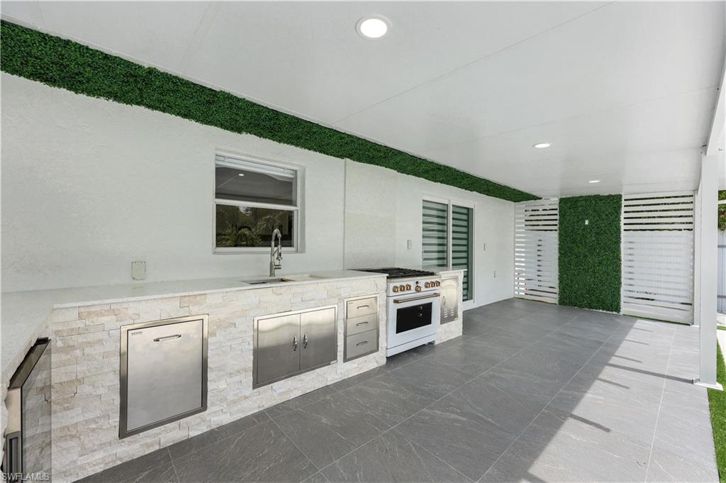 LOGAN WOODS - Residential