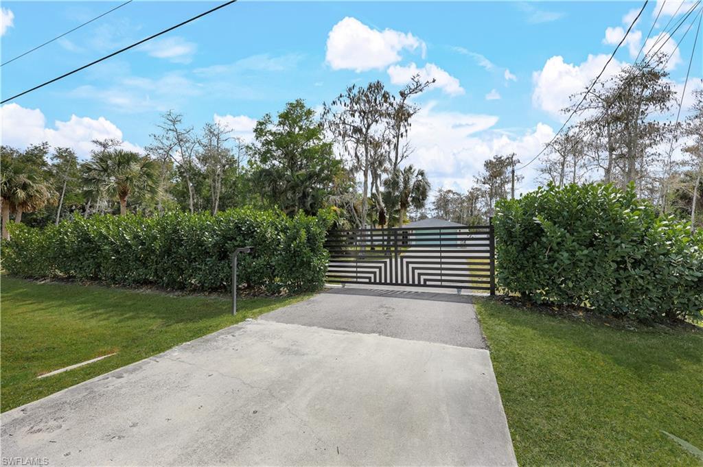 LOGAN WOODS - Residential