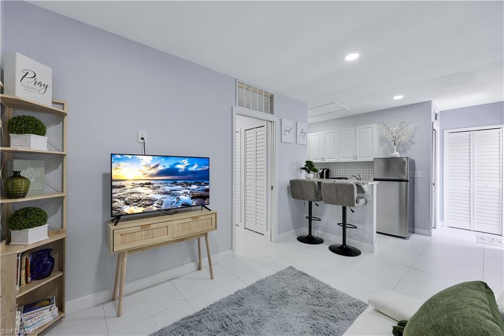 LOGAN WOODS - Residential