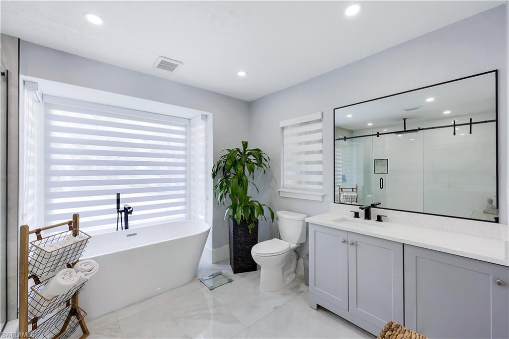 LOGAN WOODS - Residential