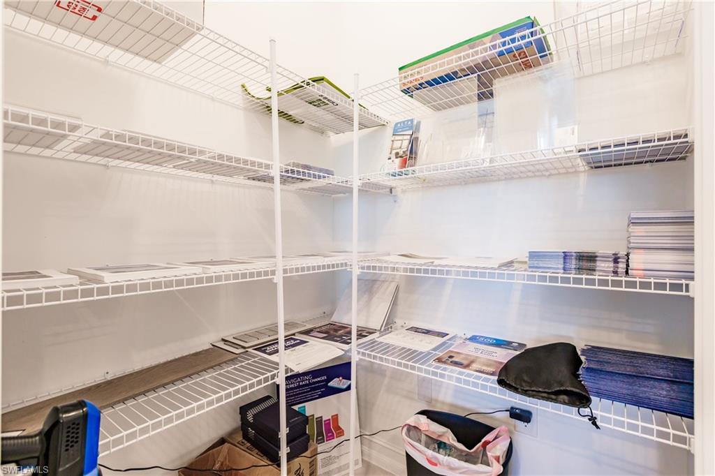 STONEWATER - Residential