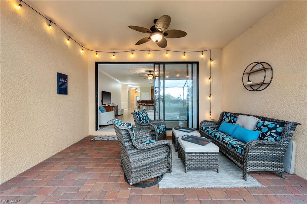 REFLECTION ISLES - Residential