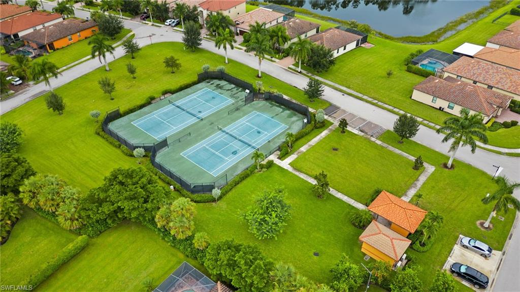 REFLECTION ISLES - Residential