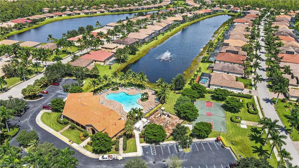 REFLECTION ISLES - Residential