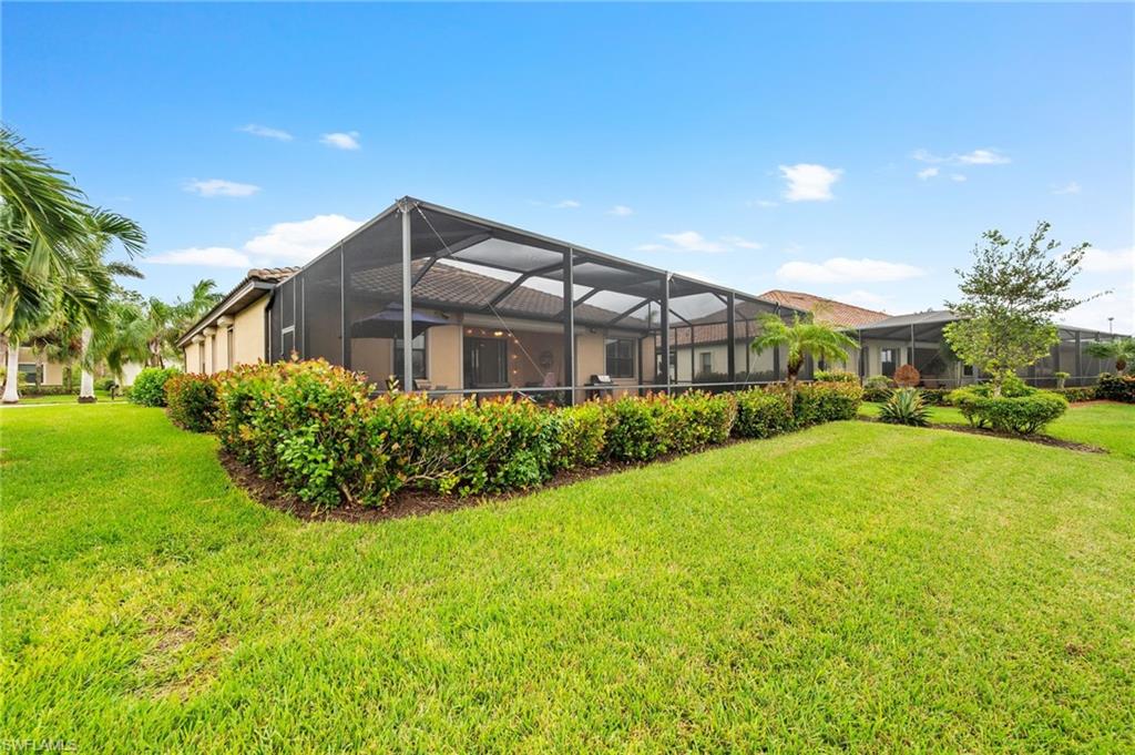 REFLECTION ISLES - Residential