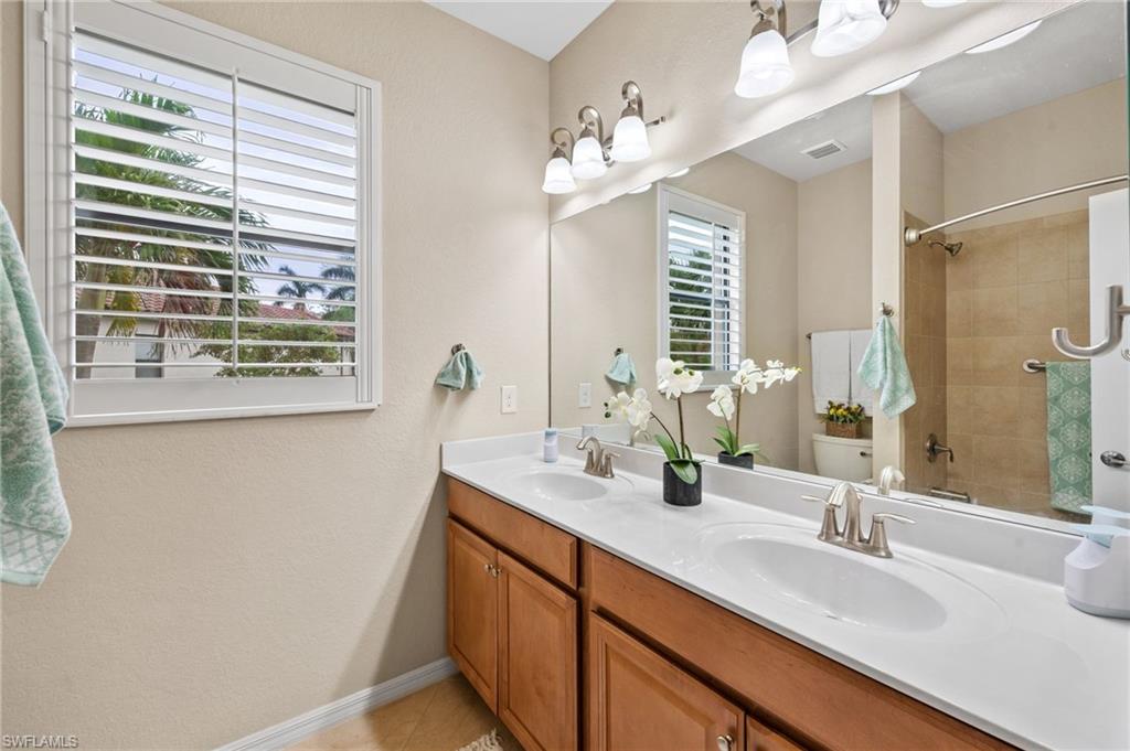 REFLECTION ISLES - Residential