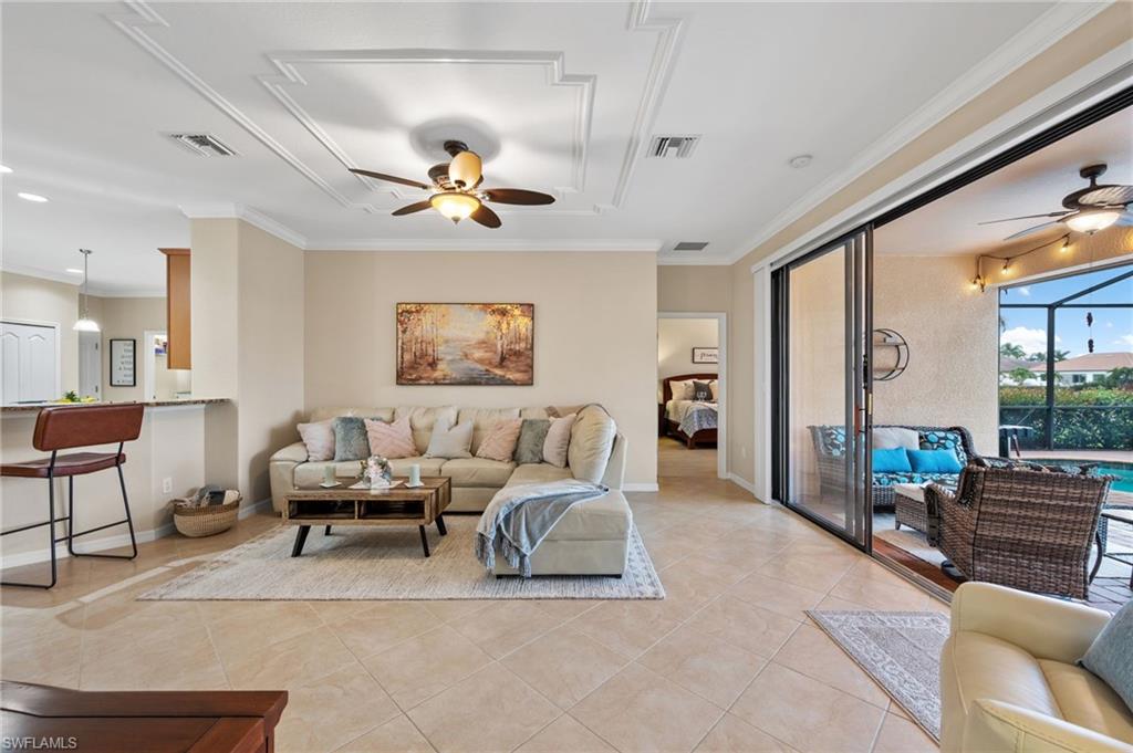 REFLECTION ISLES - Residential