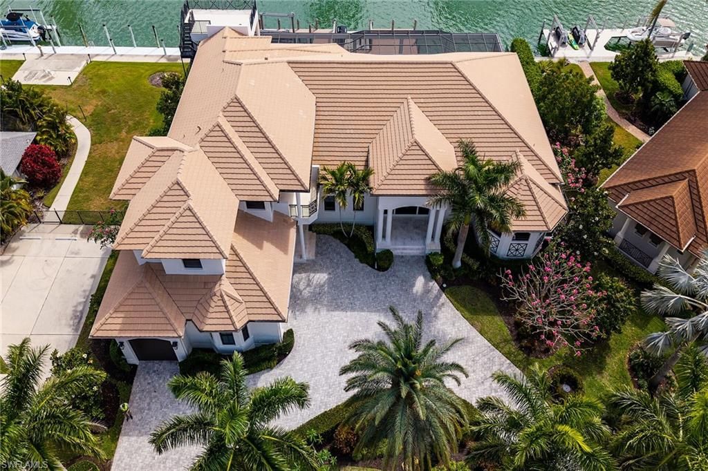Photo of 535 Alameda CT, MARCO ISLAND, FL 34145 (MLS # 226017422)