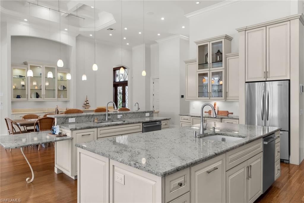 MARCO ISLAND - Residential