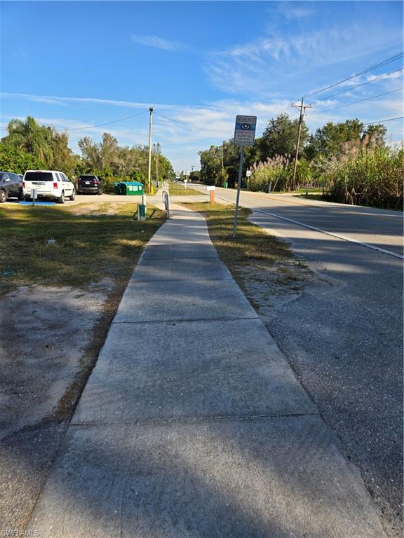 NORTH FORT MYERS - Land