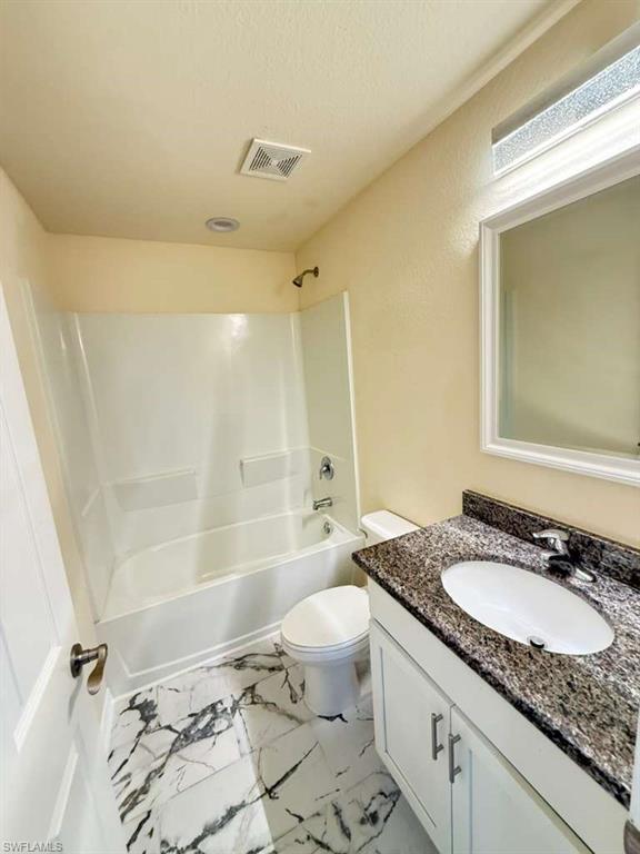 LABELLE - Residential Lease