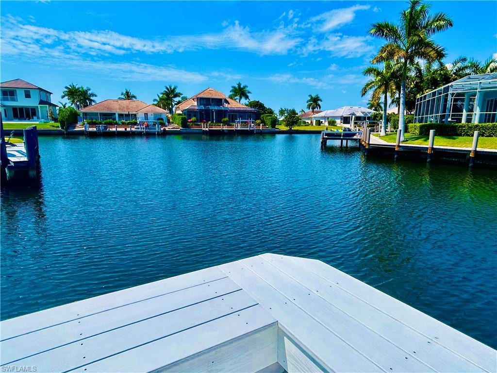 MARCO BEACH - Residential