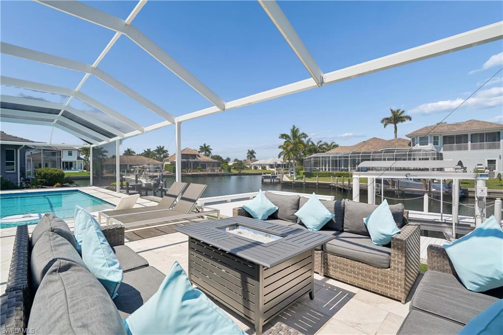 MARCO BEACH - Residential