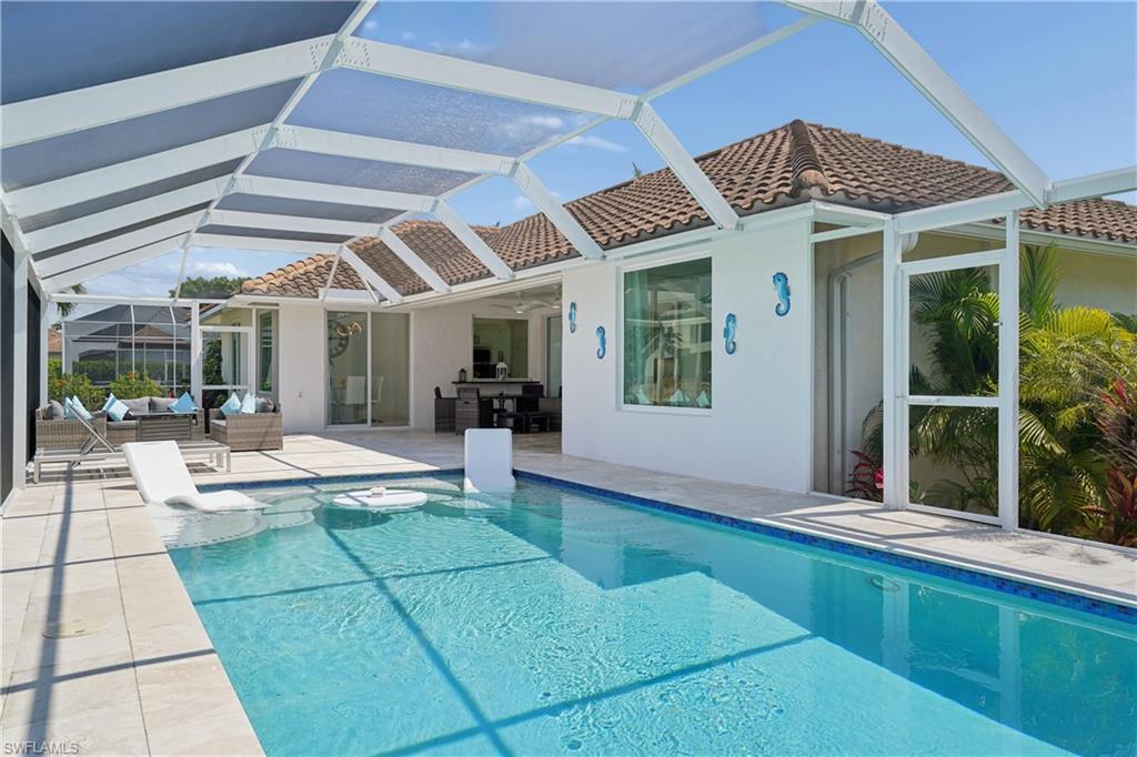 MARCO BEACH - Residential