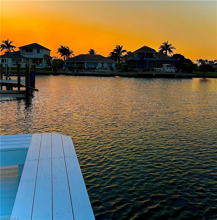 MARCO BEACH - Residential