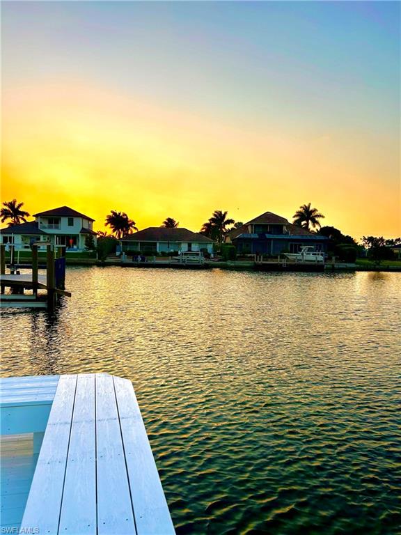 MARCO BEACH - Residential