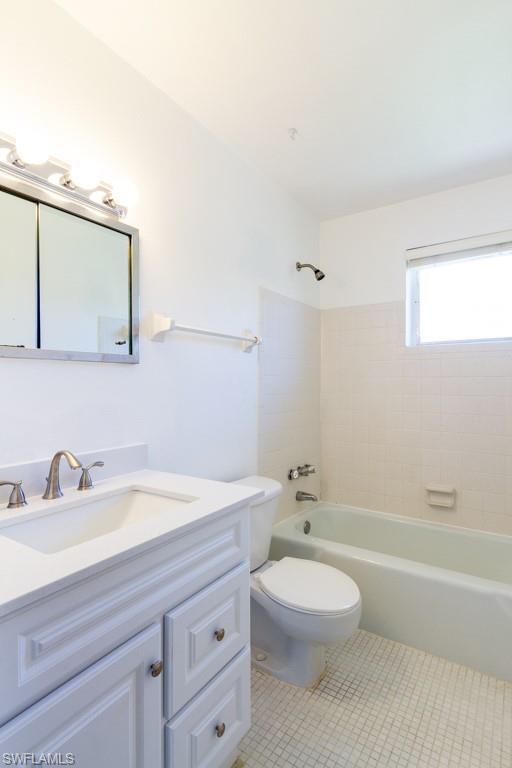 COCOHATCHEE MANOR - Residential