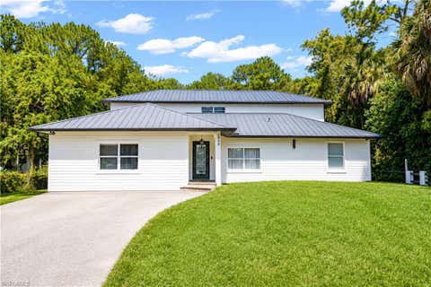 Photo of 1030 39th ST SW, NAPLES, FL 34117 (MLS # 226027858)