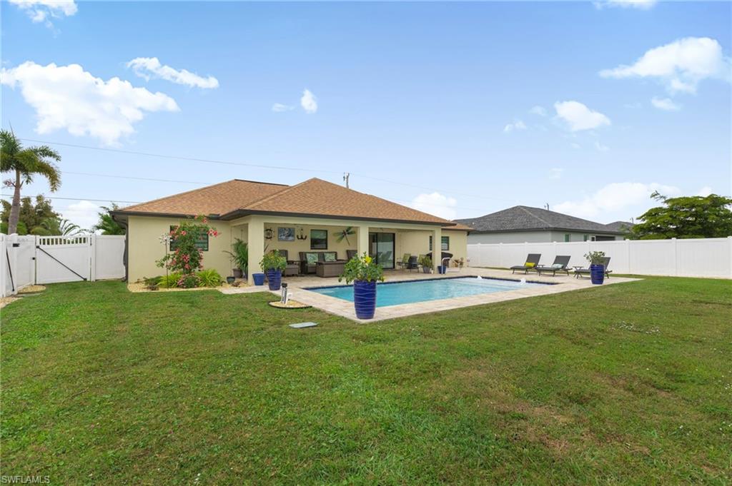 CAPE CORAL - Residential
