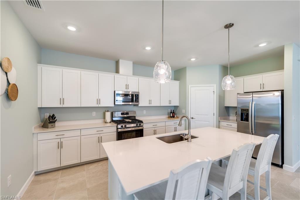 VERDANA VILLAGE - Residential Lease