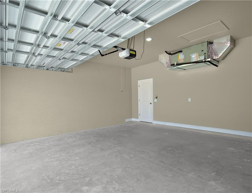 PORT LABELLE - Residential Lease