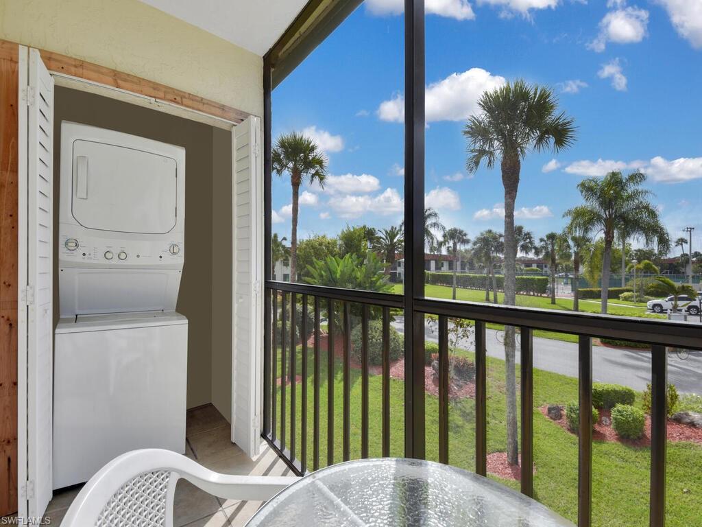 FAIRWAYS AT PAR FOUR - Residential