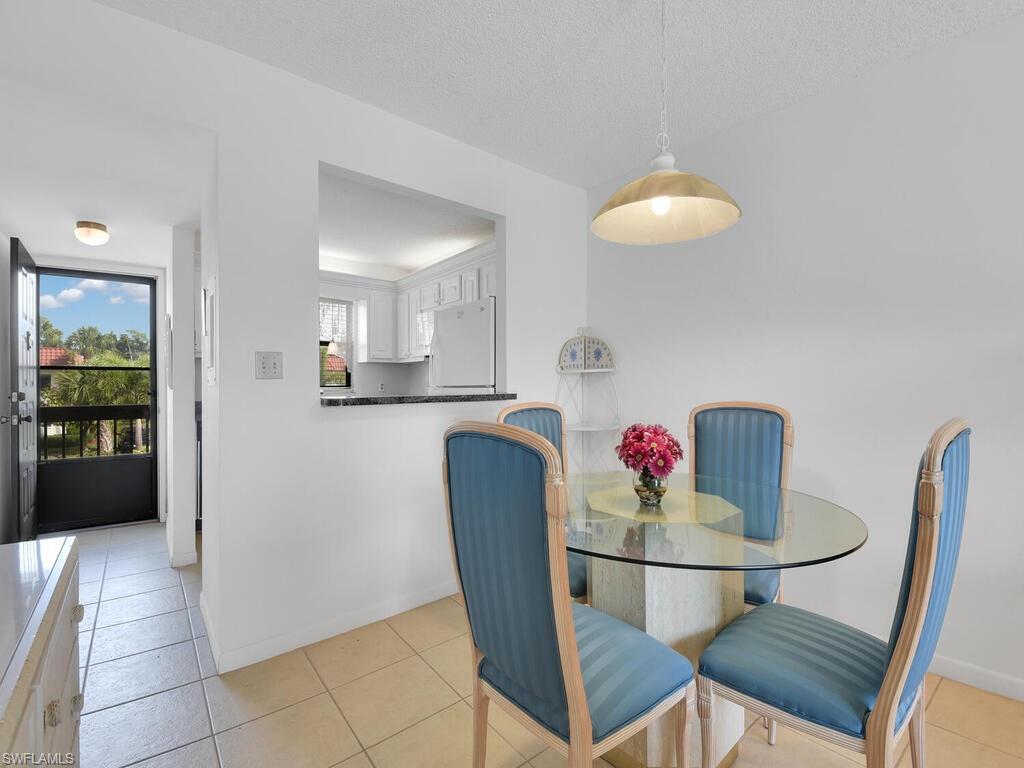 FAIRWAYS AT PAR FOUR - Residential