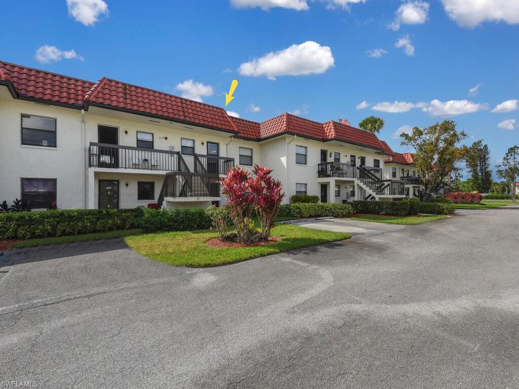 FAIRWAYS AT PAR FOUR - Residential