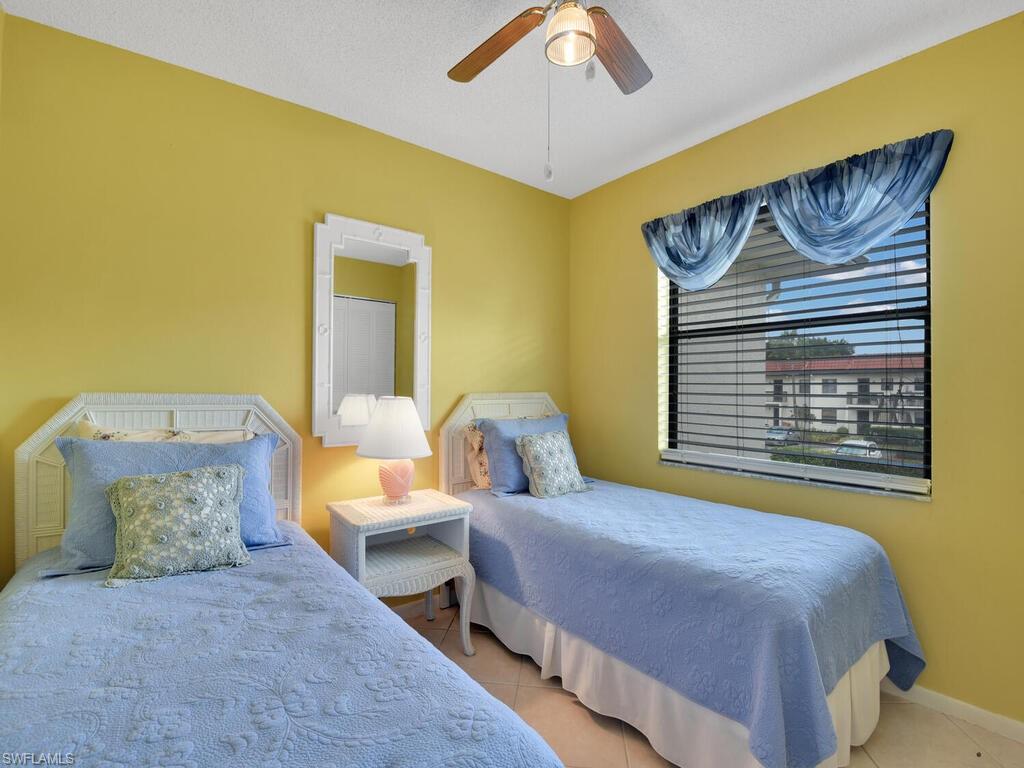 FAIRWAYS AT PAR FOUR - Residential