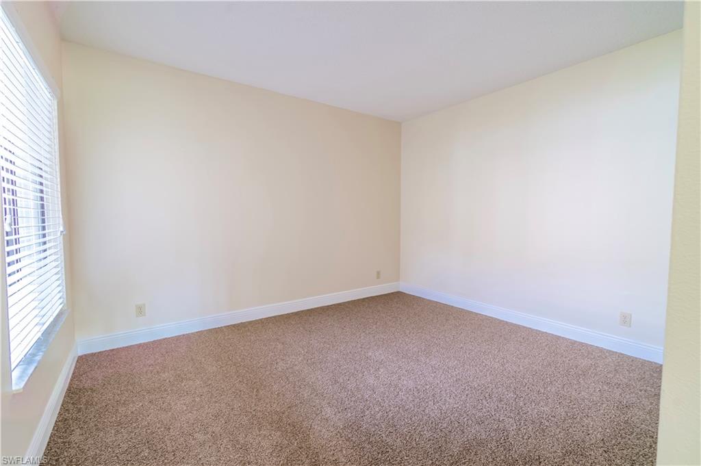 SEVEN LAKES - Residential