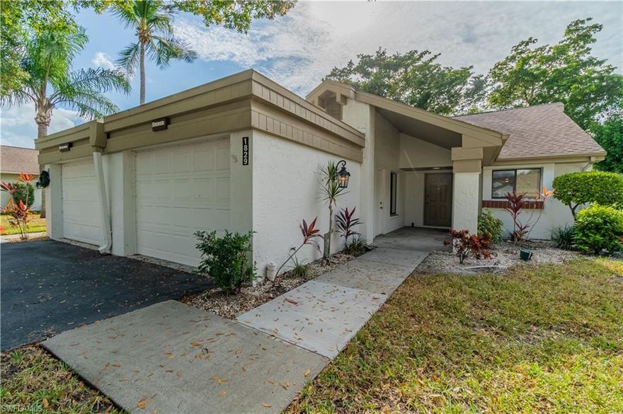 A garden Villa with a screened Lanai overlooking the 9th hole! The Kitchen has been updated, stainless steel appliances, new flooring and paint. Large master bedroom with plenty of closet space. One car garage and a Golf Cart Space. Seven Lakes is a very active 55+ Adult community with no greens fees or trail fees to play golf. There is a restaurant onsite and amenities galore including 6 heated pools, 6 Har Tru tennis courts, Bocce-ball, Pickleball courts, Shuffleboard, Billiards, Wood Shop, Library, Crafts, Cards and a full time recreation department. 24-Hour manned guard gate located minutes from Sanibel and Fort Myers Beaches.