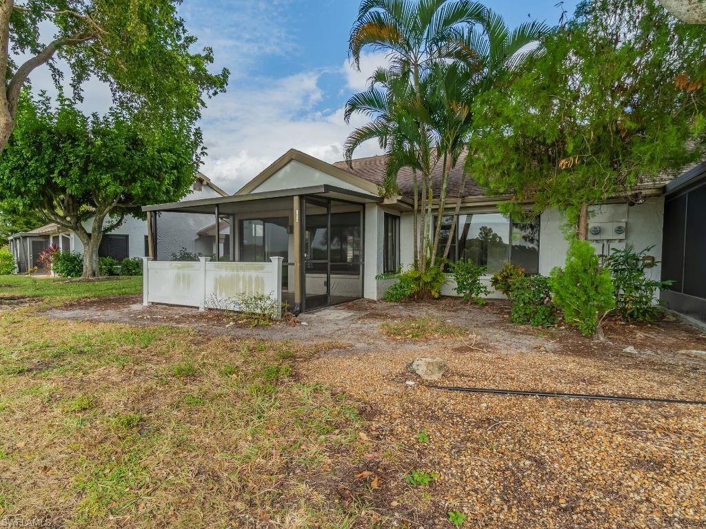 SEVEN LAKES - Residential