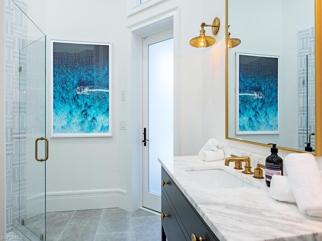 MOORINGS - Residential