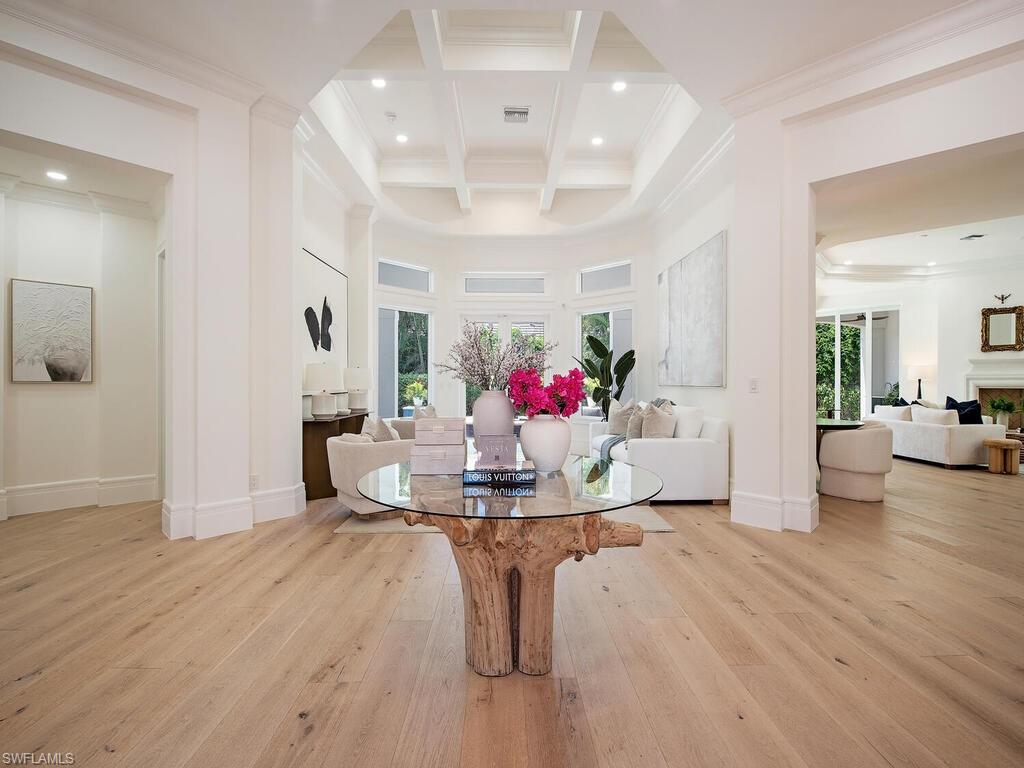 MOORINGS - Residential