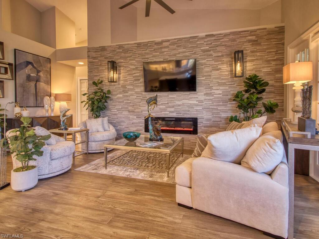 COLONADE - Residential