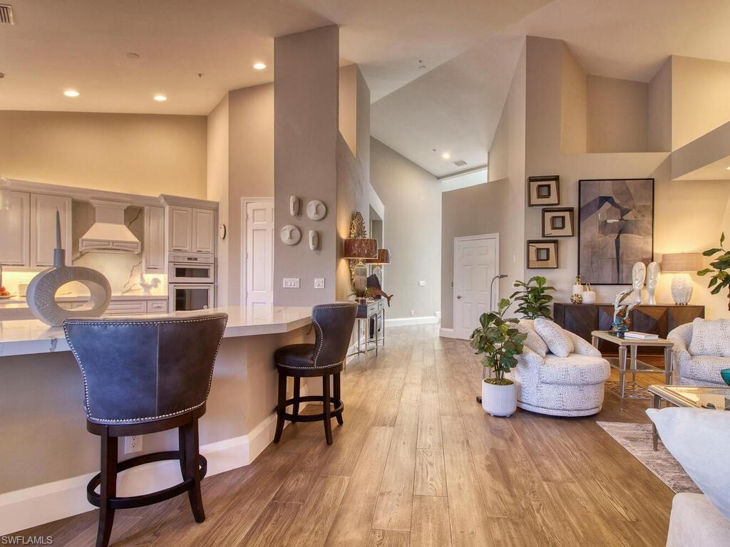 COLONADE - Residential