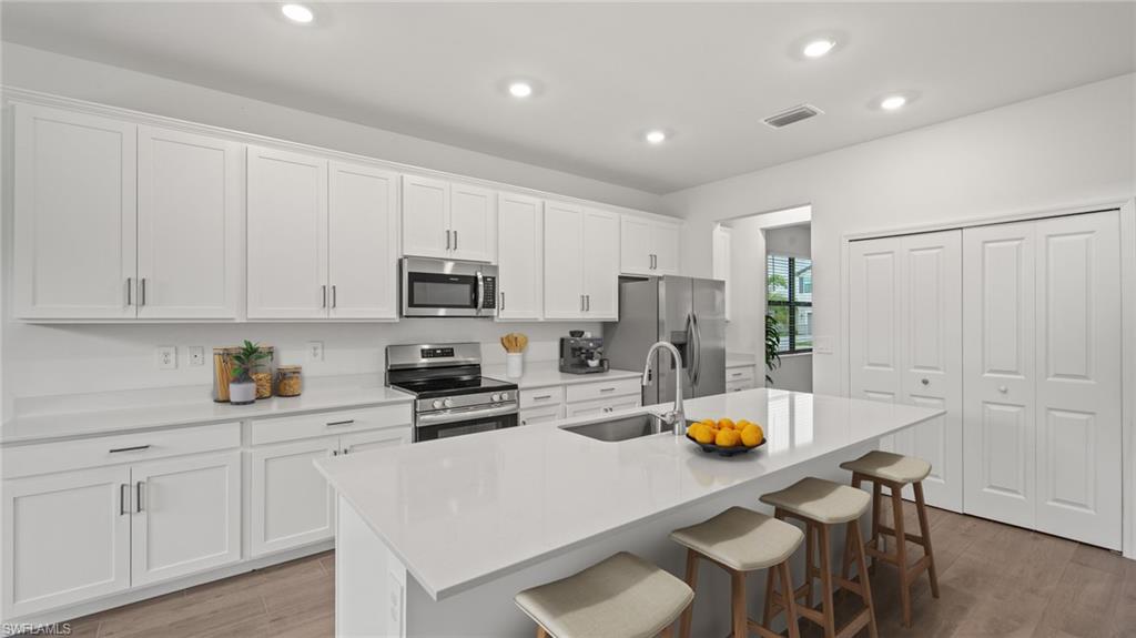 BAYSHORE RANCH - Residential