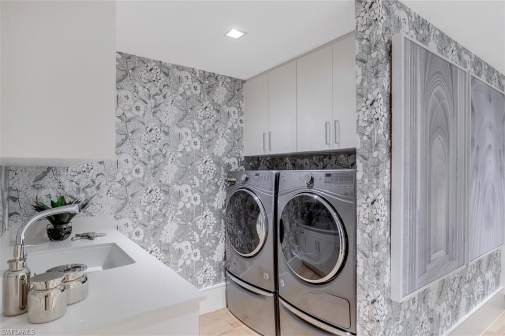 MYSTIQUE - Residential