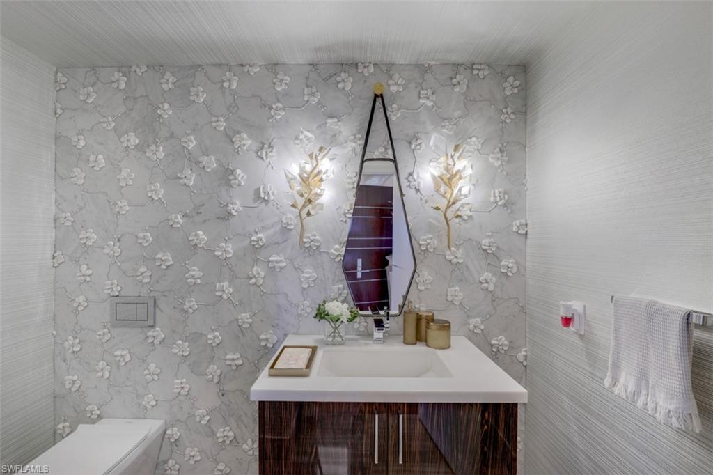 MYSTIQUE - Residential