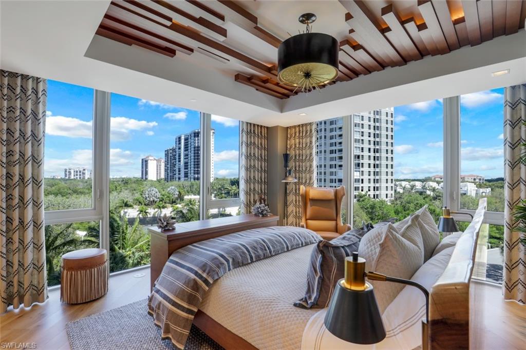 MYSTIQUE - Residential