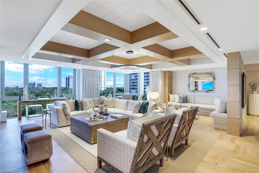 MYSTIQUE - Residential