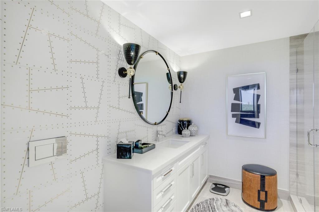 MYSTIQUE - Residential