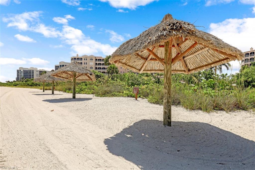 HIDEAWAY BEACH - Land