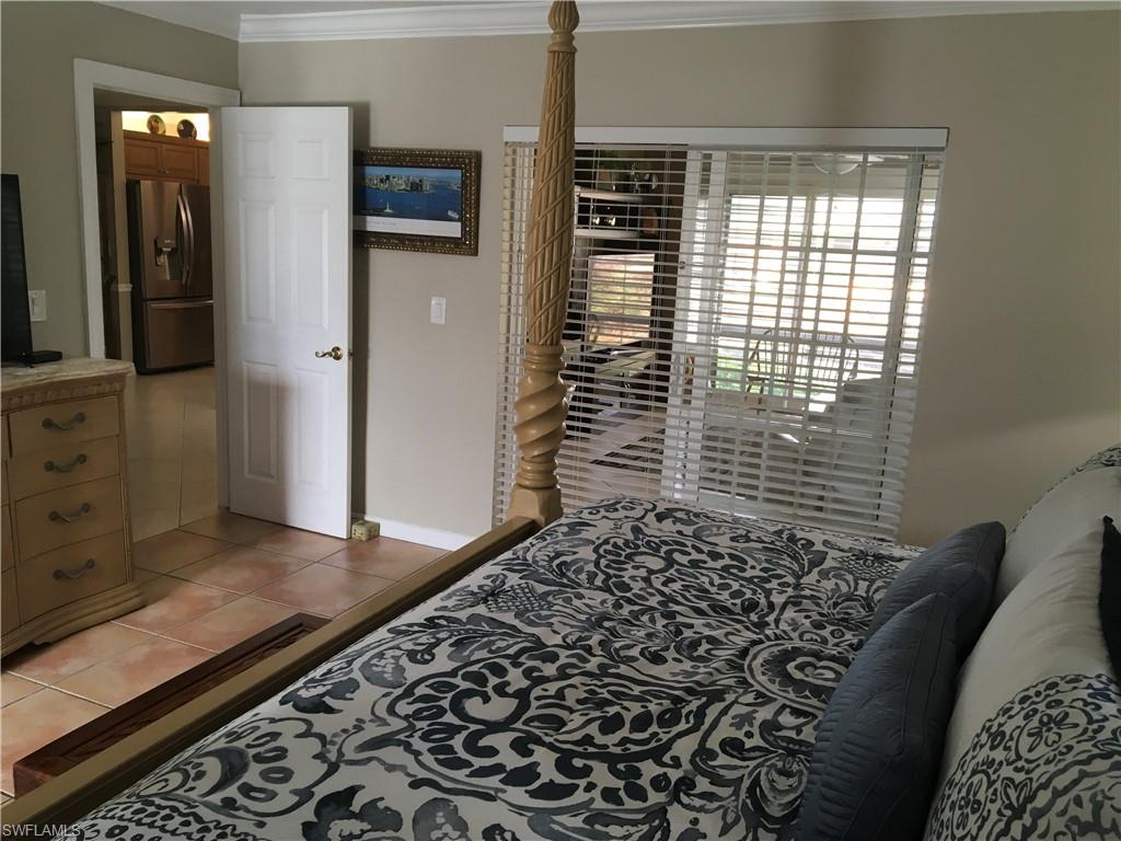 NAPLES PARK - Residential