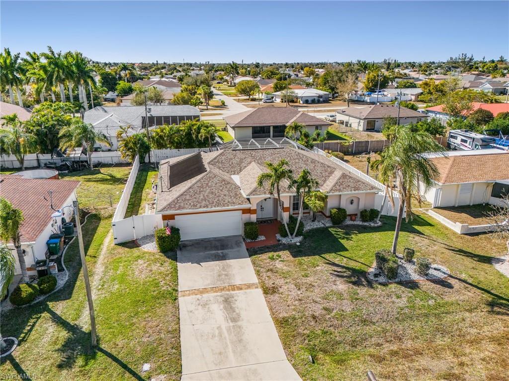 CAPE CORAL - Residential