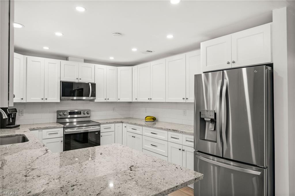 LAGUNA SHORES - Residential