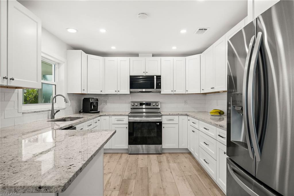 LAGUNA SHORES - Residential