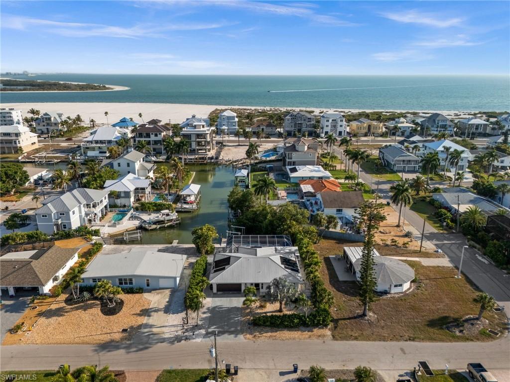 LAGUNA SHORES - Residential