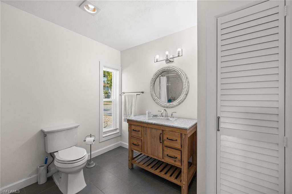 LAGUNA SHORES - Residential