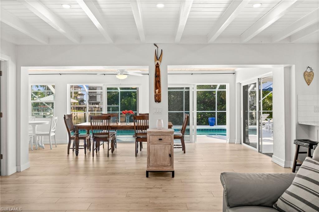 LAGUNA SHORES - Residential